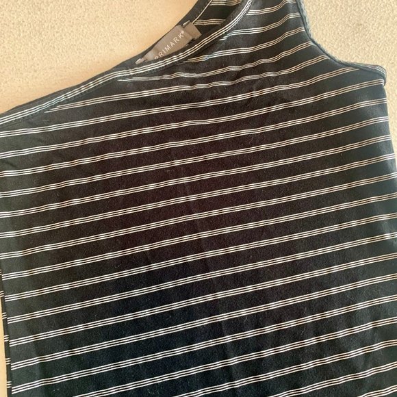 One Shoulder Black Stripped Bodysuit - Picture 3 of 3